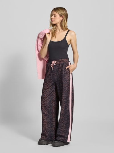 OH APRIL Broek met galonstrepen en elastische band, model 'Kael' Middenbruin - 1