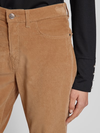 Brax Broek met steekzakken opzij, model 'Carola' Beige - 3