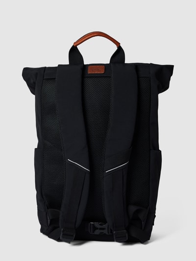 camel active Rucksack mit Reißverschluss Modell 'CITY BB' Black 4