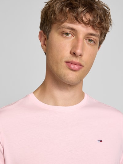 Tommy Jeans Regular Fit T-Shirt aus reiner Baumwolle Pink 3