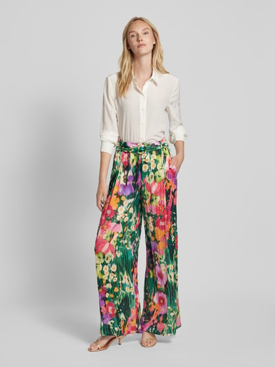 Marc Cain Regular fit stoffen broek met riem Groen - 1