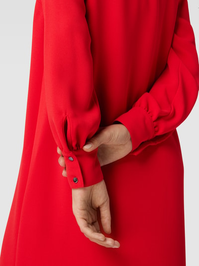 comma Knielange jurk van pure viscose met V-hals Rood - 3