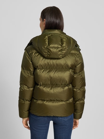 Polo Ralph Lauren Daunenjacke mit verdecktem Reißverschluss und Eingrifftaschen Oliv 5