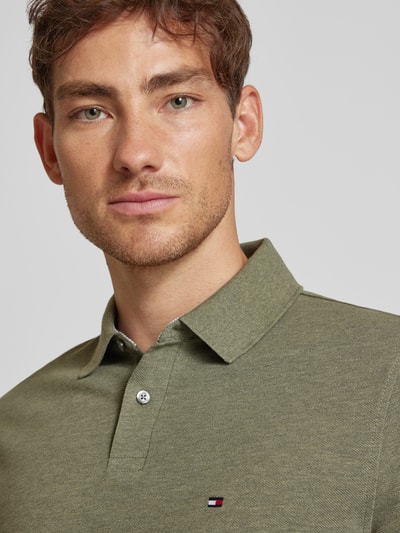 Tommy Hilfiger Poloshirt mit Label-Stitching Oliv 3