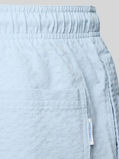 Produktfoto, hellblaue Badehose aus Seersucker mit elastischem Bund Modell 'MAUI OCEAN' von Jack & Jones, Regular-Fit, Kordelzug, Detailaufnahme