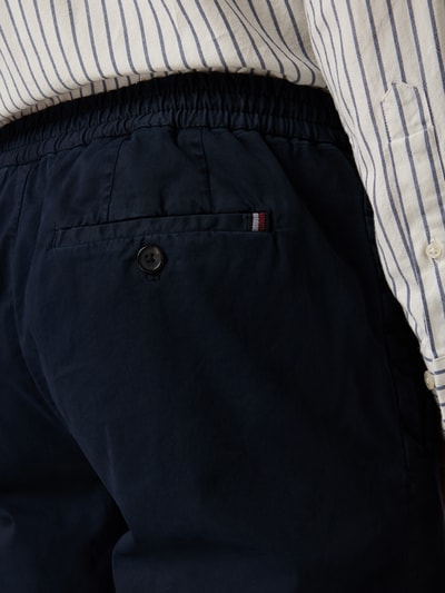 Tommy Hilfiger Slim Fit Chino mit Paspeltaschen Modell 'CHELSEA' Dunkelblau 3