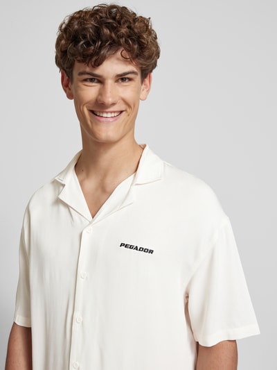Pegador Oversized Freizeithemd aus Viskose mit Label-Stitching Offwhite 3
