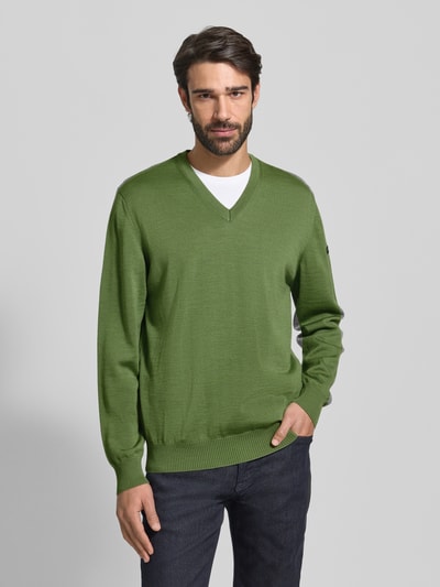 MAERZ Muenchen Gebreide pullover van scheerwol met V-hals Lichtgroen - 4