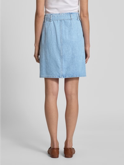 Mustang Knielanger Jeansrock mit Bindegürtel Modell 'Style Blossom' Jeansblau 5