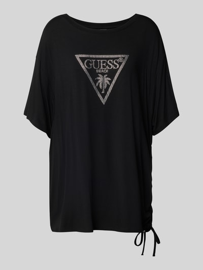 Produktfoto, czarne T-Shirt mit Logo-Print Modell 'COULISSE' od Guess, okrągły dekolt, luźny fason, tunel, elastyczna wiskoza