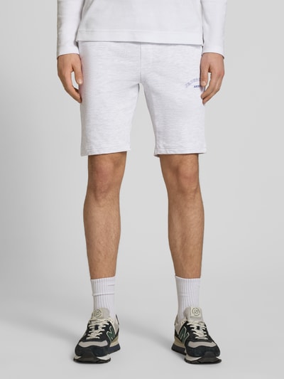 JACK & JONES Sweatshorts mit Logo-Print Modell 'GORDON' Mittelgrau Melange 4