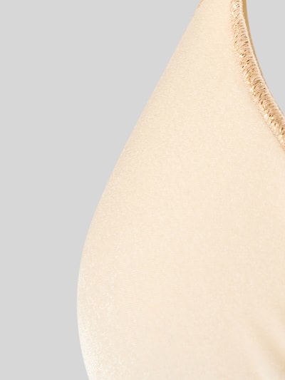 Productfoto, close-up met lichtbeige fluweeltextuur, zachte glans, Bikini-Oberteil in Triangel-Optik Modell 'Leah' van MC2 Saint Barth, dames, elastische materiaalmix, triangel-look, fluweel