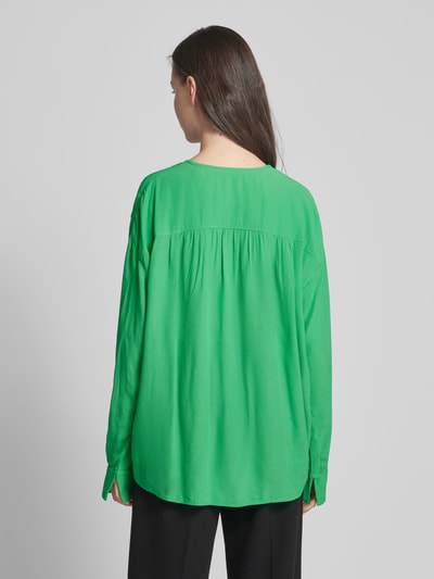 Esprit Bluse aus Viskose mit V-Ausschnitt Apfel 5