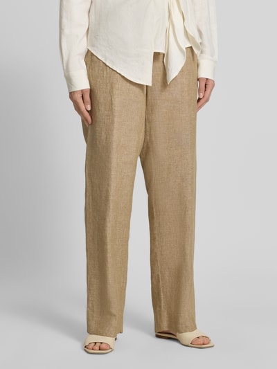 Frauenmodel trägt Regular Fit Weite Hose aus reinem Leinen Modell 'FARINA' von Brax, Optik: Unifarben, Struktur und Bundabschluss elastisch mit Tunnelzug, Eingrifftasche, Material: Leinen, Ganzkörperansicht von vorne.