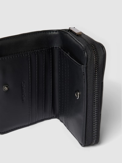 CK Calvin Klein Portemonnaie mit Steppnähten Modell 'RE-LOCK QUILT WALLET' Black 3