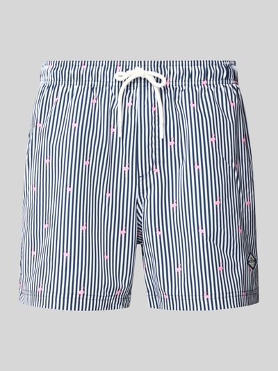 Productfoto, zwembroek in blauw-wit gestreept all-over look met roze details, regular fit model 'MAUI BREEZE' van Jack & Jones, elastische band met trekkoord