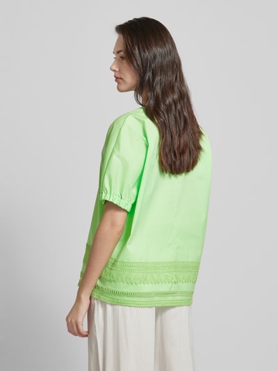 Marc Cain Bluse mit V-Ausschnitt Neon Gruen 5