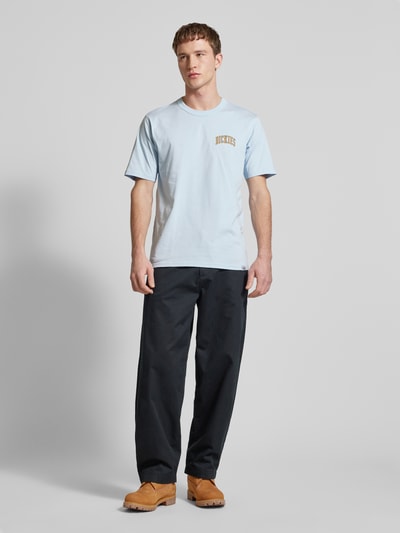 Dickies T-Shirt mit Label-Print Modell 'AITKIN' Hellblau 1