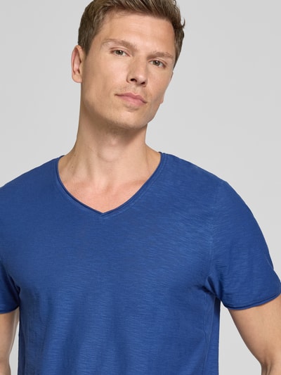 MCNEAL T-Shirt mit V-Ausschnitt Marine 3