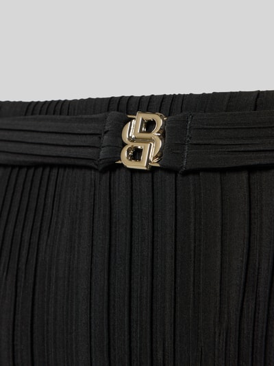 Produktfoto, Bikini-Hose in Plissee-Optik von BOSS, Optik: Unifarben, Gürtel-Detail, Materialverarbeitung: Plissee-Optik, schwarze feine Faltenstruktur
