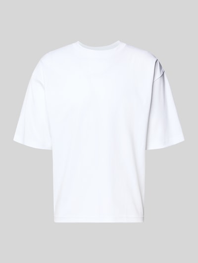 Produktfoto, weißes Relaxed Fit T-Shirt mit Rundhalsausschnitt aus reiner Baumwolle von JAKE*S STUDIO MEN, Kurzärmelig, Rückenlänge 67 cm bei Größe M