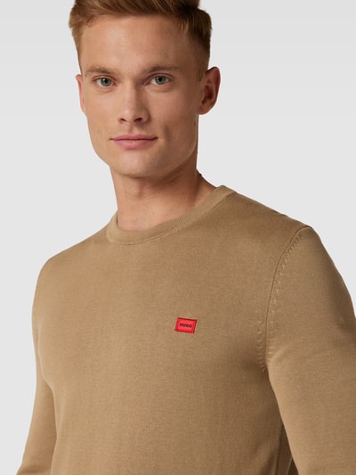 HUGO Strickpullover mit Label-Stitching Modell 'San Cassius' Camel 3