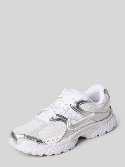Nike Sneaker mit Logo-Patch Weiss 1