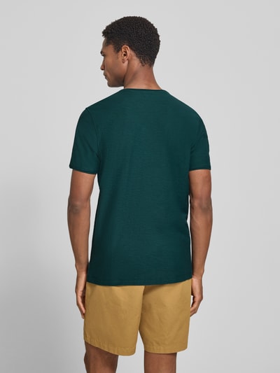 MCNEAL T-Shirt mit V-Ausschnitt und Rollsaum Neon Gruen 5