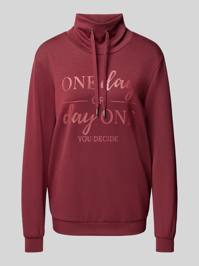 Soyaconcept Bluza ze stójką i tunelem model ‘BANU’ Bordowy 2