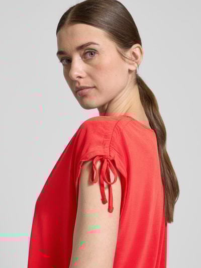 B.Young T-shirt z prążkowanym dekoltem w serek model ‘PERL’ Czerwony 3