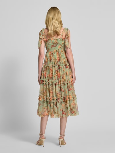 LACE & BEADS Cocktailkleid mit Karree-Ausschnitt Gruen 5