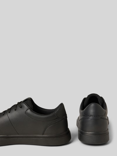 Produktfoto, Sneaker aus echtem Leder Modell 'Baltimoore' von Geox, Schwarzton, abgerundete Passform, profilierte Sohle, Logo-Detail