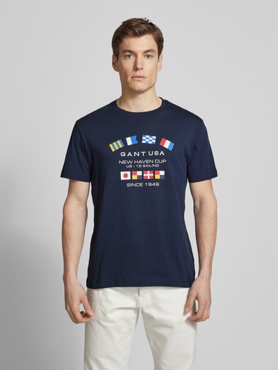 Gant T-shirt z detalami z logo Granatowy 4