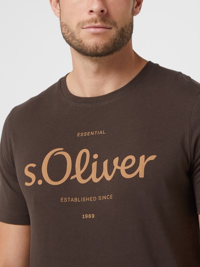 s.Oliver RED LABEL T-shirt met logoprint, regular fit  Donkerbruin - 3