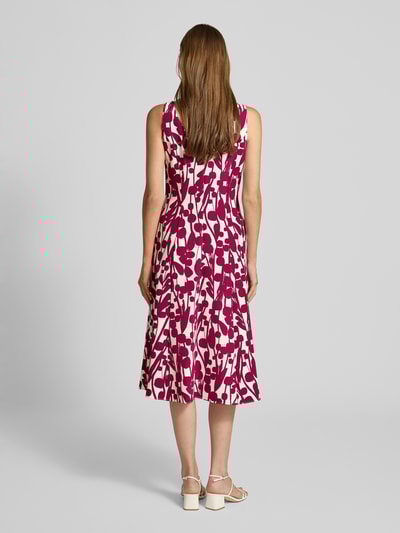 Vera Mont Knielanges Cocktailkleid mit Rundhalsausschnitt Bordeaux 5