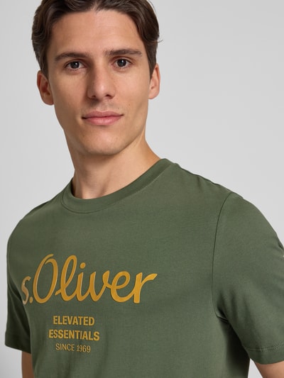 s.Oliver RED LABEL Regular Fit T-Shirt aus reiner Baumwolle Oliv 3
