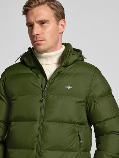 Gant Kurtka pikowana o kroju regular fit z wyhaftowanym logo model ‘Cloud’ Oliwkowy 3