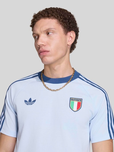 adidas Originals Slim Fit T-Shirt Italien aus Baumwoll-Mix  Hellblau 5
