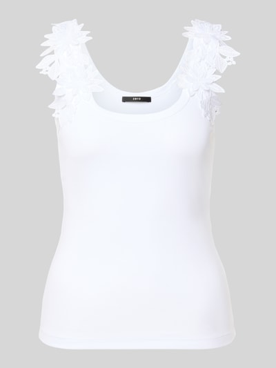 Produktfoto, weißes Tanktop mit floralen Applikationen von zero aus Baumwoll-Mix mit Stretch-Anteil, Feinripp, Körpernaher-Schnitt, Rundhalsausschnitt.
