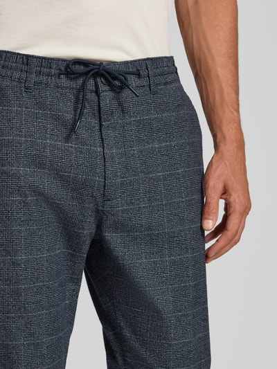 MCNEAL Tapered Fit Stoffhose aus Baumwoll-Mix mit Tunnelzug Marine 3