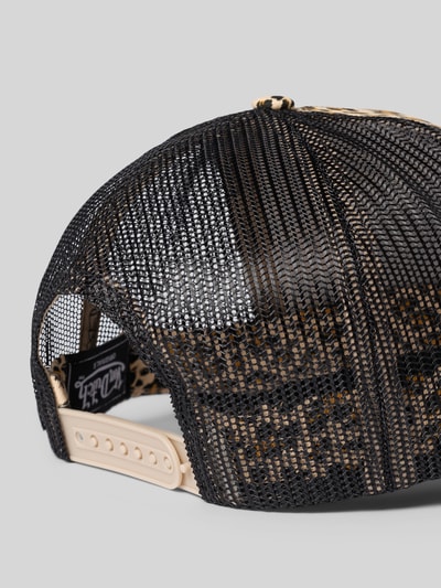 Produktfoto, Trucker Cap mit Label-Patch Modell 'Leo' von Von Dutch aus Baumwoll-Mix mit verstärktem Schirm und verstellbarem Riegel an der Rückseite, Rückansicht, beige und schwarz, Mesh-Struktur