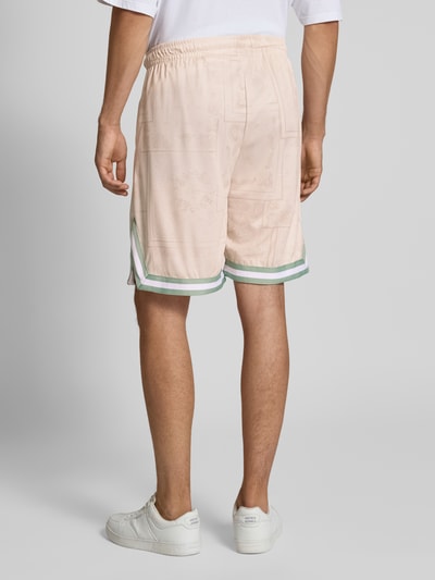 KARL KANI Regular fit sweatshorts met labelstitching, model 'Varsity' Zand - 5