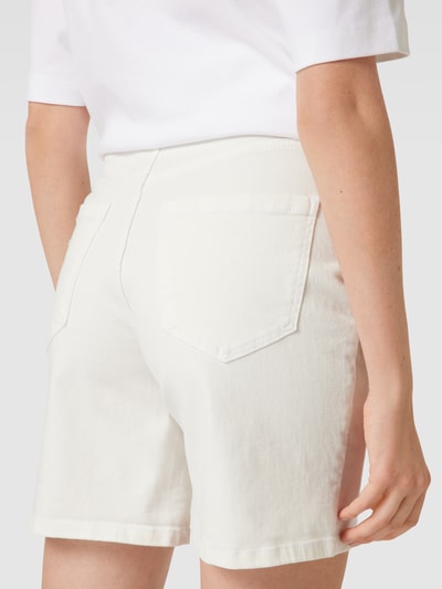 Vila Shorts mit Label-Details Modell 'Vijo' Offwhite 3