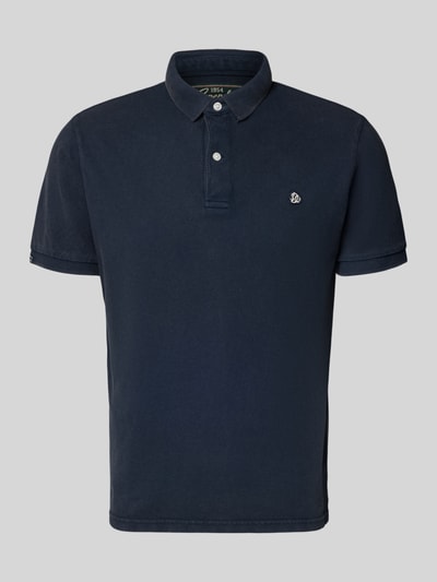 Produktfoto, Regular Fit Poloshirt mit Logo-Stitching von Superdry aus bawełna, krój regular fit, wyhaftowane logo, kołnierzyk polo, krótki rękaw, długość tyłu w rozmiarze M: 67 cm