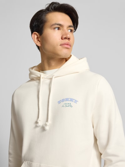 Tommy Jeans Bluza z kapturem o kroju regular fit z czystej bawełny Złamany biały 3