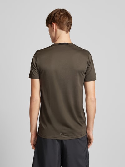 Adidas Training T-Shirt mit Label-Print Anthrazit 5