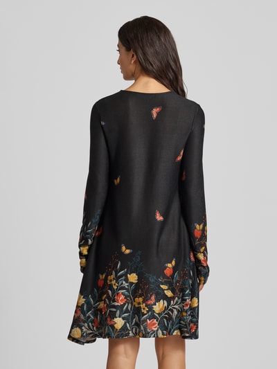 Apricot Minikleid mit Rundhalsausschnitt Black 5