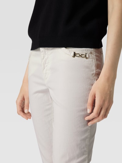 MAC Jeans mit Label-Patch Weiß 3
