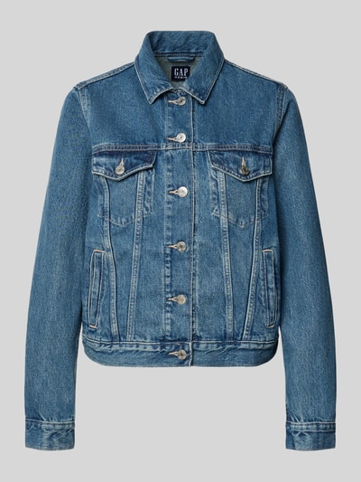Produktfoto, Jeansjacke mit Brusttaschen von GAP, krój regular fit, bawełna, wykładany kołnierz, listwa guzikowa, wpuszczane kieszenie, klasyczny niebieski odcień, długość tyłu w rozmiarze S: 51 cm, szerokość ramion w rozmiarze S: 36 cm, szerokość klatki piersiowej w rozmiarze S: 47 cm, długość rękawów w rozmiarze S: 62 cm