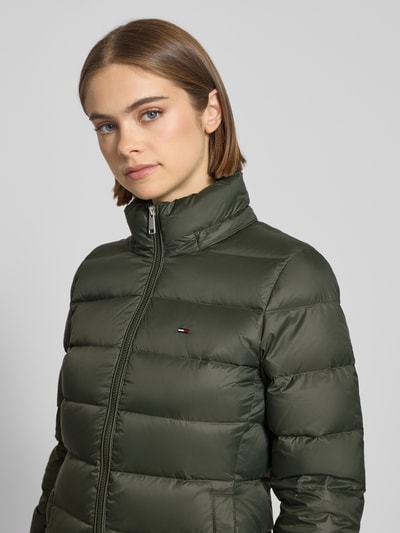 Tommy Jeans Slim Fit Steppmantel mit Daunen-Feder-Füllung Oliv 3